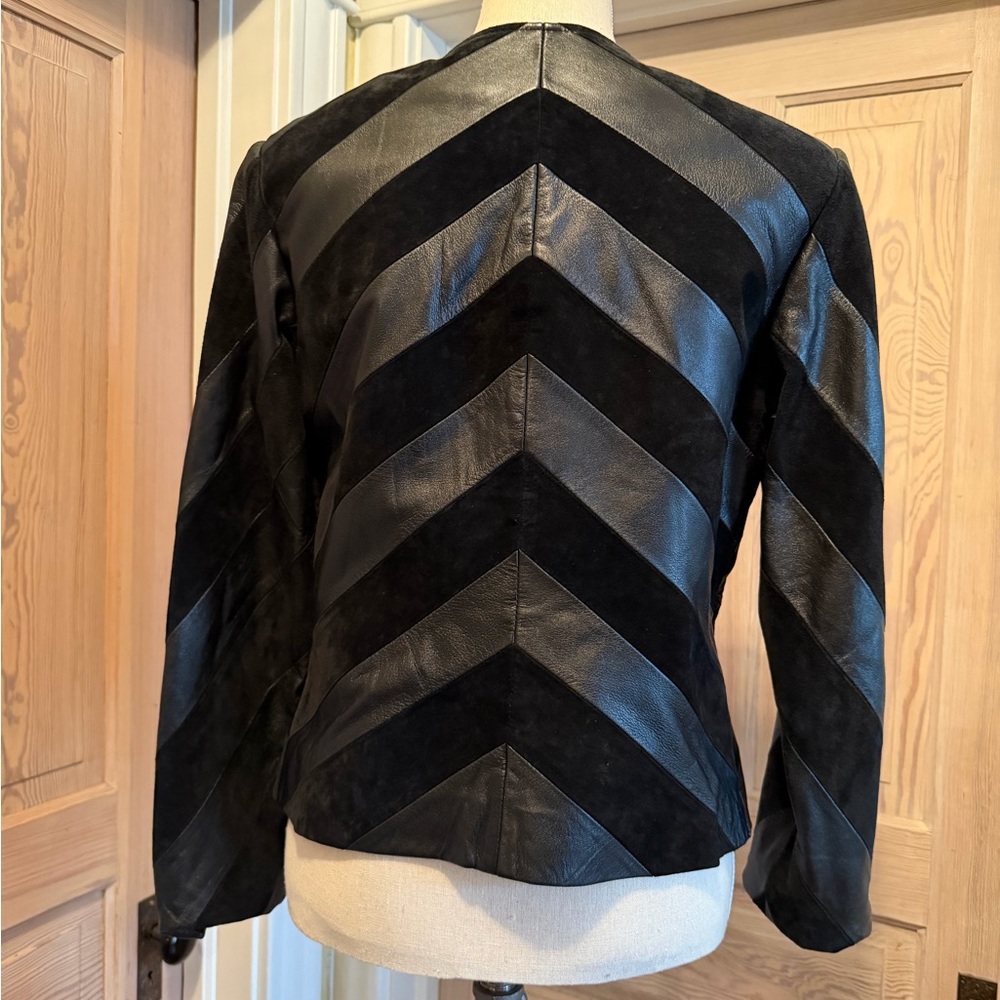 Chic Black Chevron Leather Jacket - image 3
